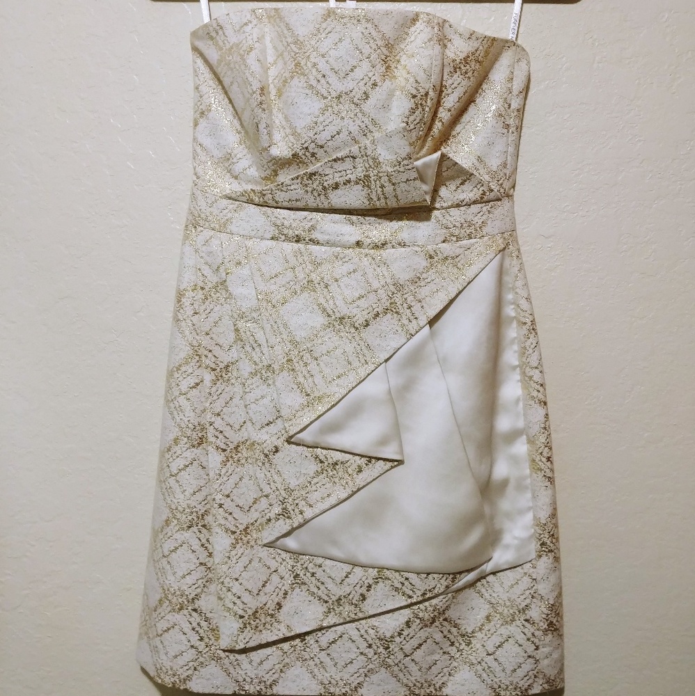 Evening Cocktail dress. Very pretty💗.